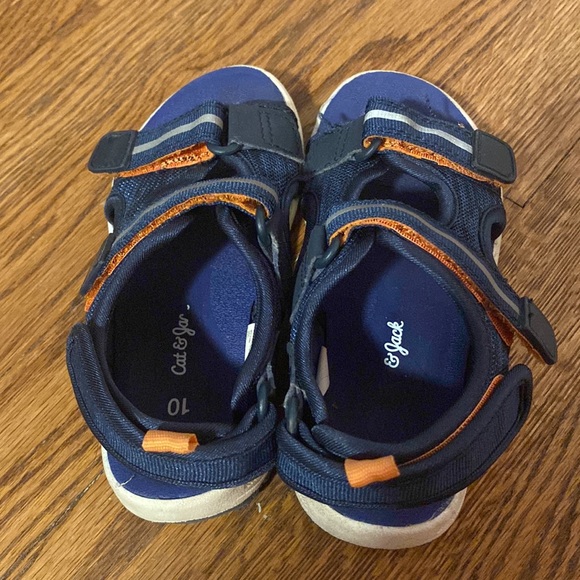 💥3/$25💥 Cat&Jack velcro sandals - Picture 2 of 3